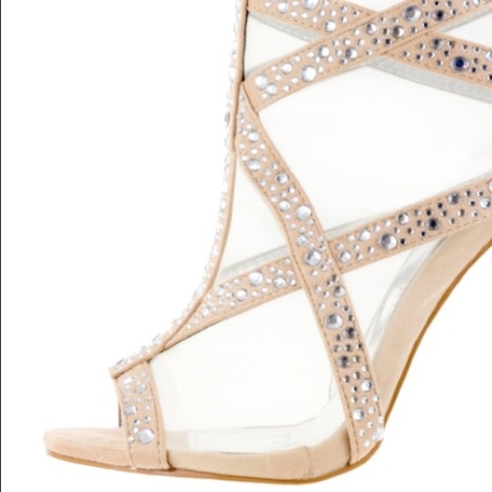 Crystal Nude Booties🌺 - Picture 3 of 4